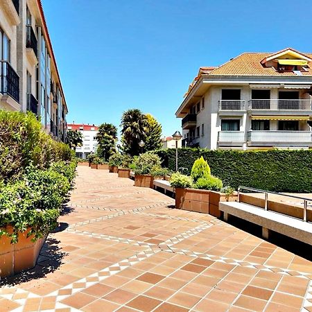 Апартаменти Holibai, Chulina, Cerca De La Playa, Con Piscina Y Parking Байона Екстер'єр фото